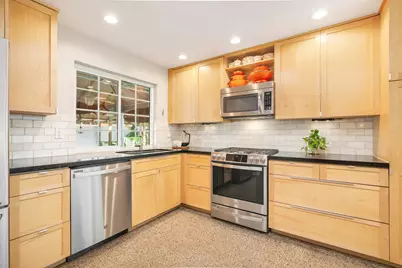 16 Surf Road, Boynton Beach, FL 33435 - Photo 9