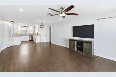 109 Wettaw Lane #203, North Palm Beach, FL 33408 - Photo 5