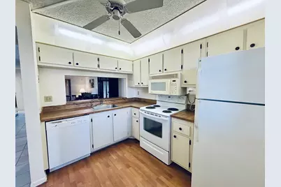 7214 Golf Colony Court #101, Lake Worth, FL 33467 - Photo 3