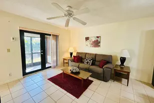 7214 Golf Colony Ct, Lake Worth Beach, FL 33467 - Photo 9