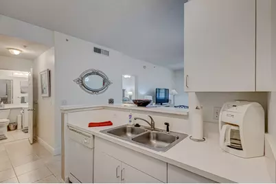 630 S Sapodilla Avenue #112, West Palm Beach, FL 33401 - Photo 21