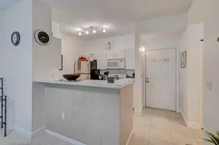 630 S Sapodilla Ave, West Palm Beach, FL 33401 - Photo 17