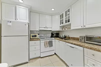 91 Waterford D, Delray Beach, FL 33446 - Photo 13