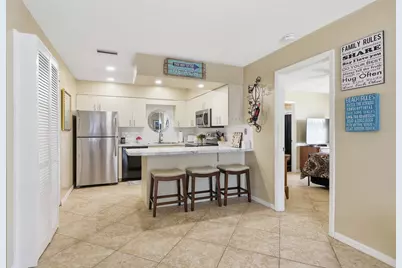 205 SE Village 205 Drive #205, Port Saint Lucie, FL 34952 - Photo 11