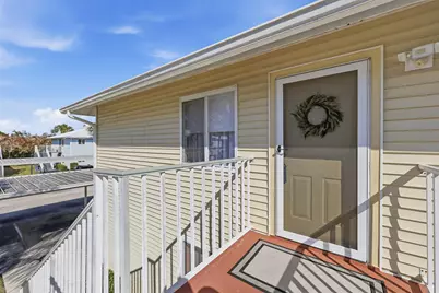 205 SE Village 205 Drive #205, Port Saint Lucie, FL 34952 - Photo 3