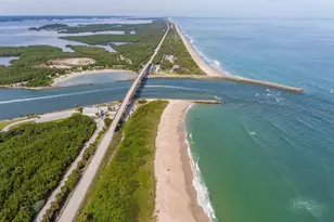 962 Montrose Ave, Sebastian, FL 32958 - Photo 33