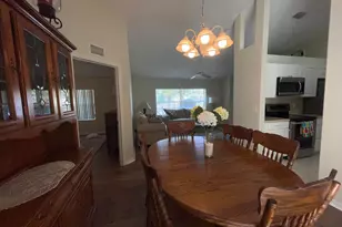 962 Montrose Ave, Sebastian, FL 32958 - Photo 5