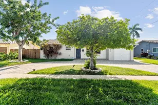 428 SE 2nd St, Deerfield Beach, FL 33441 - Photo 33