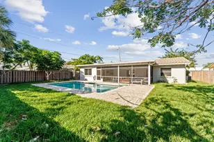 428 SE 2nd St, Deerfield Beach, FL 33441 - Photo 31