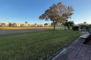 2700 W Golf Blvd, Pompano Beach, FL 33064 - Photo 17