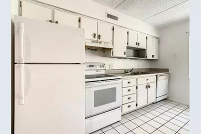 714 Michigan Court #2, Saint Cloud, FL 34769 - Photo 7