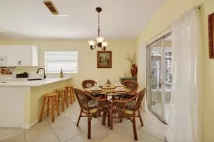 6737 Campanilla, Fort Pierce, FL 34951 - Photo 11