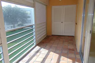 3186 Via Poinciana, Lake Worth, FL 33467 - Photo 13