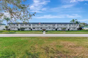 3154 Meridian Way S, Palm Beach Gardens, FL 33410 - Photo 3