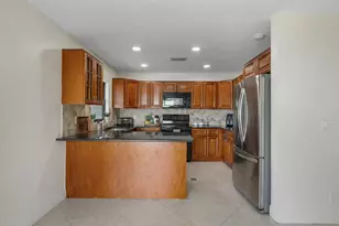 476 Goldenwood Way, Wellington, FL 33414 - Photo 15