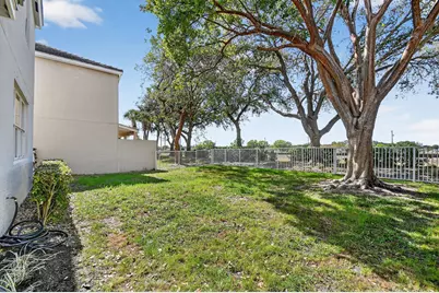 231 Berenger Walk, Wellington, FL 33414 - Photo 45