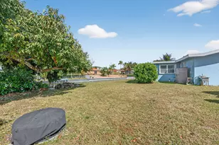 1223 Isle Ct, Boynton Beach, FL 33426 - Photo 37