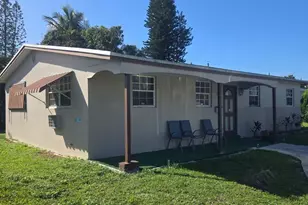 709 SW 4th St, Hallandale Beach, FL 33009 - Photo 3