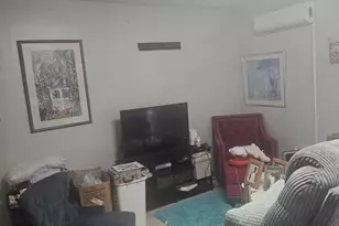 709 SW 4th St, Hallandale Beach, FL 33009 - Photo 11