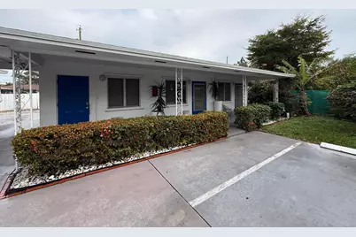 1210 S M Street #8, Lake Worth Beach, FL 33460 - Photo 3