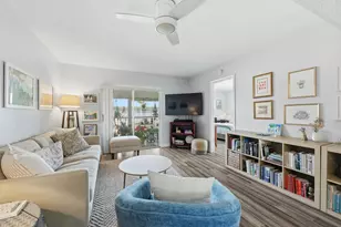 18081 SE Country Club Dr, Jupiter, FL 33469 - Photo 9