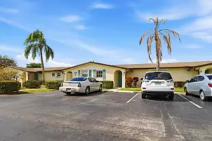 2965 Ashley Dr W, West Palm Beach, FL 33415 - Photo 3