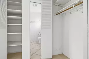 2965 Ashley Dr W, West Palm Beach, FL 33415 - Photo 19