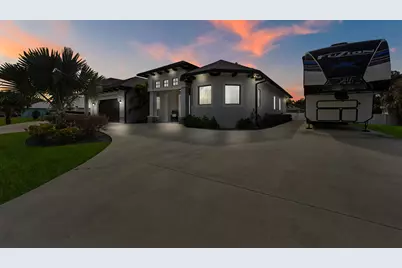 2056 SW Aaron Lane, Port Saint Lucie, FL 34953 - Photo 3