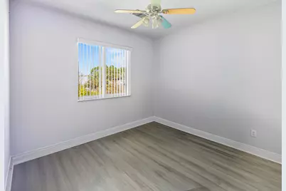 677 NW Marion Avenue, Port Saint Lucie, FL 34983 - Photo 31