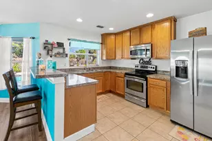 677 NW Marion Ave, Port Saint Lucie, FL 34983 - Photo 15