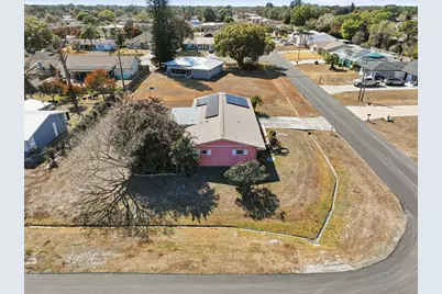 572 SE Fallon Drive, Port Saint Lucie, FL 34983 - Photo 31