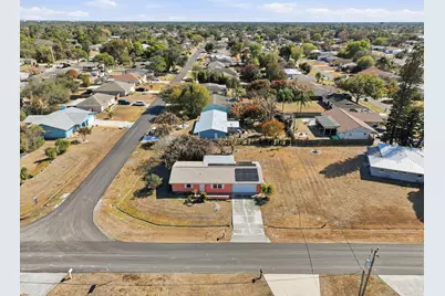 572 SE Fallon Drive, Port Saint Lucie, FL 34983 - Photo 33