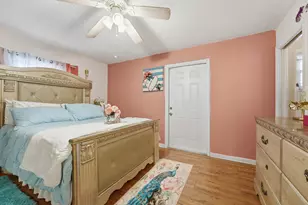 572 SE Fallon Dr, Port Saint Lucie, FL 34983 - Photo 13