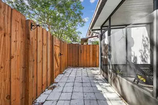 2090 Colonial Rd, Fort Pierce, FL 34950 - Photo 7