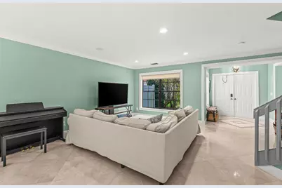 22251 Sands Point Drive, Boca Raton, FL 33433 - Photo 9