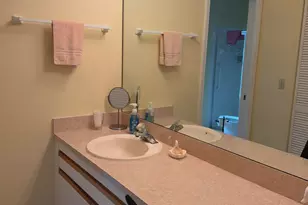 404 NE Camelot Dr, Port Saint Lucie, FL 34983 - Photo 11