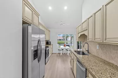 5097 Windsor Parke Drive, Boca Raton, FL 33496 - Photo 13