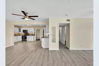 607 W Perry Street, Lantana, FL 33462 - Photo 9