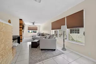 3944 Crescent Creek Dr, Coconut Creek, FL 33073 - Photo 5