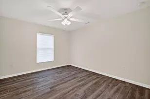 6056 Pecan Cir, Labelle, FL 33935 - Photo 11