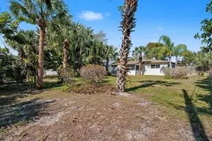 530 Australian Cir, West Palm Beach, FL 33403 - Photo 15