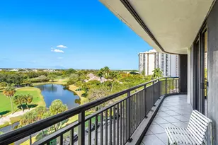 2427 Presidential Way, West Palm Beach, FL 33401 - Photo 23