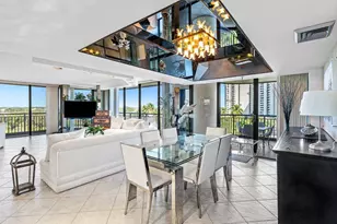 2427 Presidential Way, West Palm Beach, FL 33401 - Photo 7