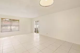 12013 Greenway Cir S, West Palm Beach, FL 33411 - Photo 11