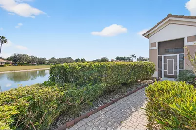 6862 Swansea Lane, Boynton Beach, FL 33472 - Photo 3