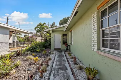 1012 Green Street, West Palm Beach, FL 33405 - Photo 7