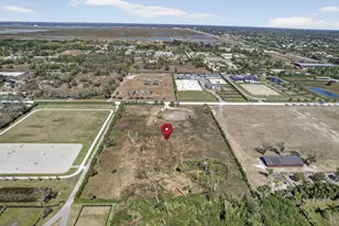 16296 Deer Path Ln, Wellington, FL 33470 - Photo 29