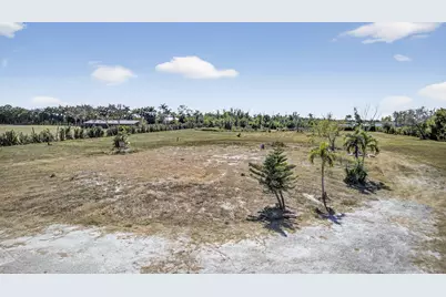 16296 Deer Path Lane, Wellington, FL 33470 - Photo 39