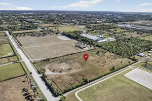 16296 Deer Path Ln, Wellington, FL 33470 - Photo 27