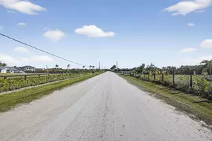 16296 Deer Path Ln, Wellington, FL 33470 - Photo 19